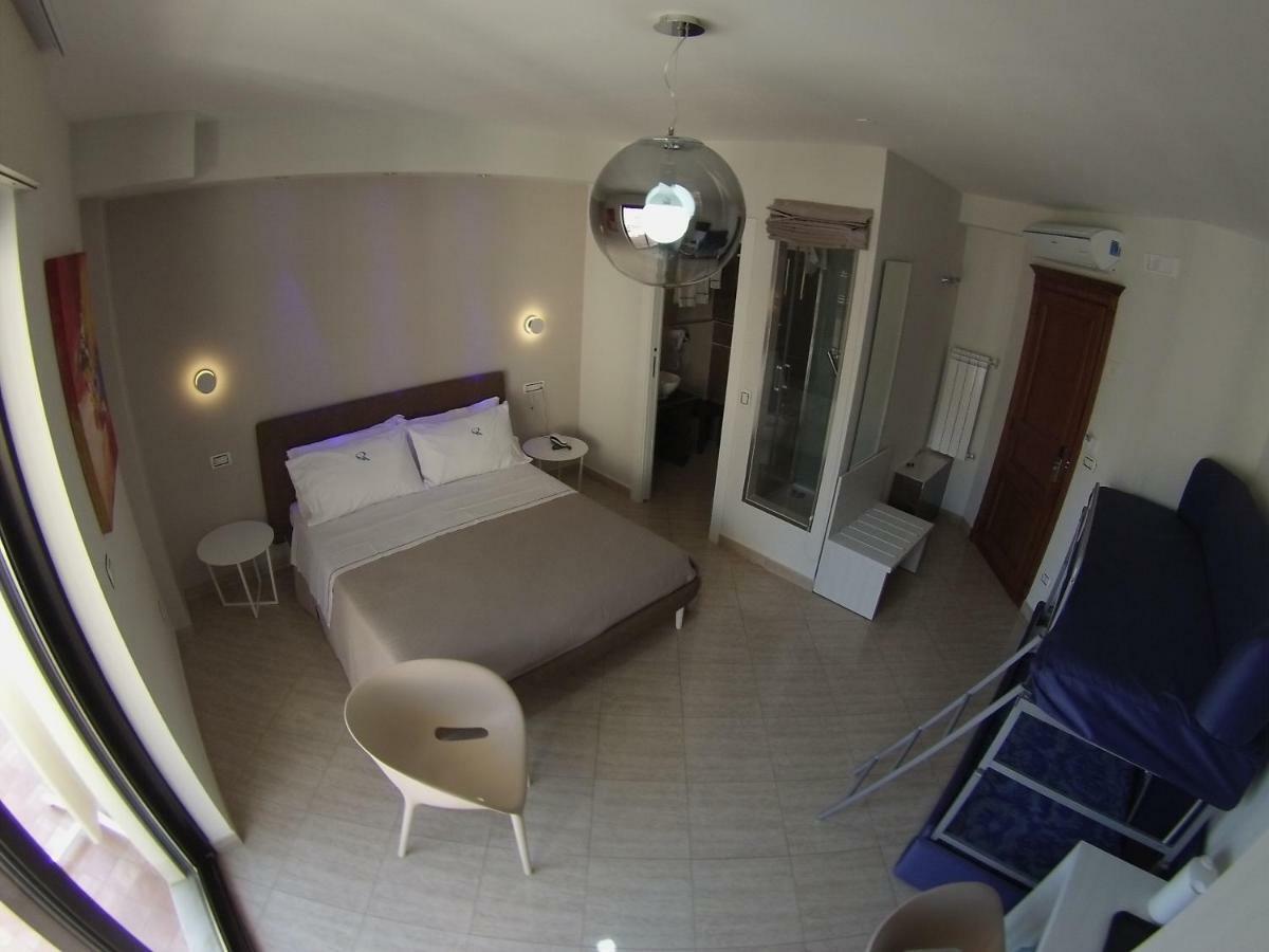 Sonevi Rooms Napoli Exterior foto