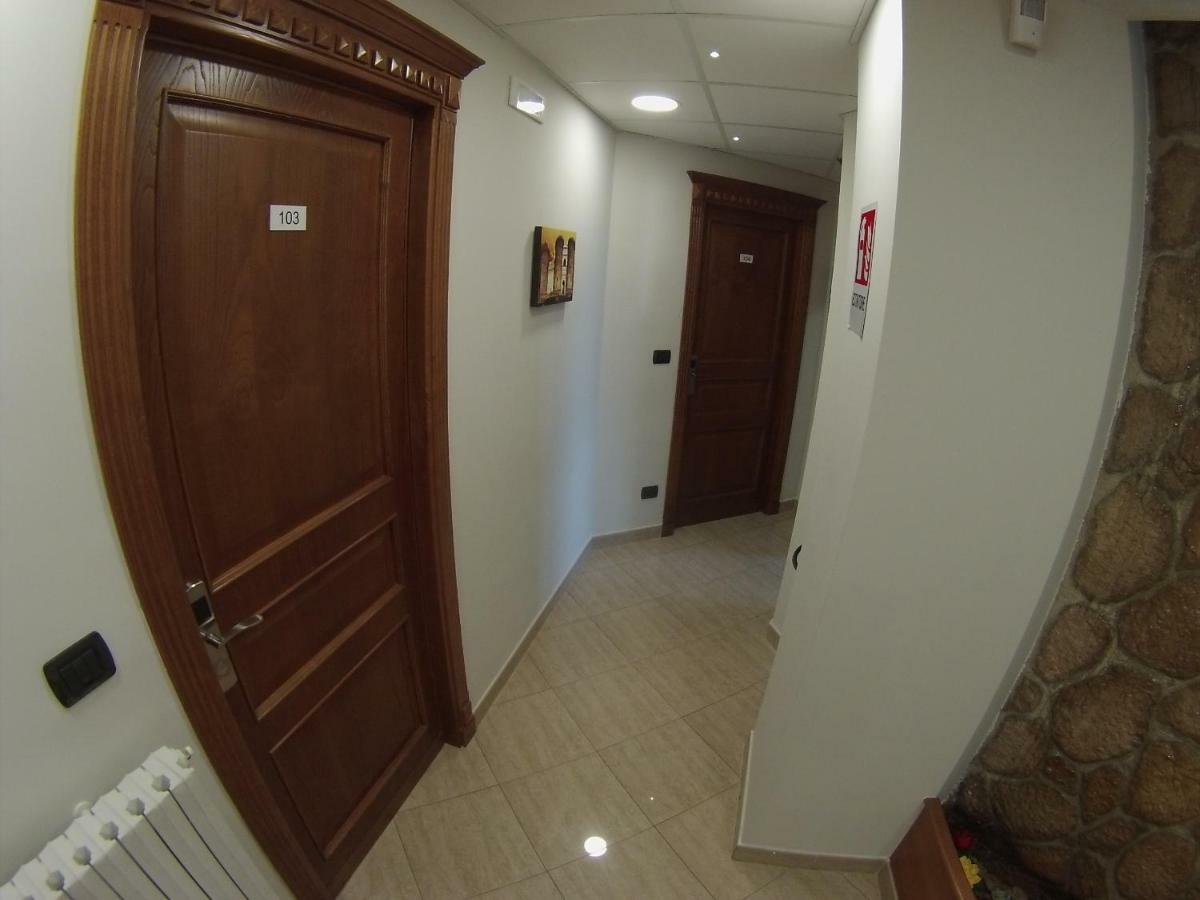 Sonevi Rooms Napoli Exterior foto